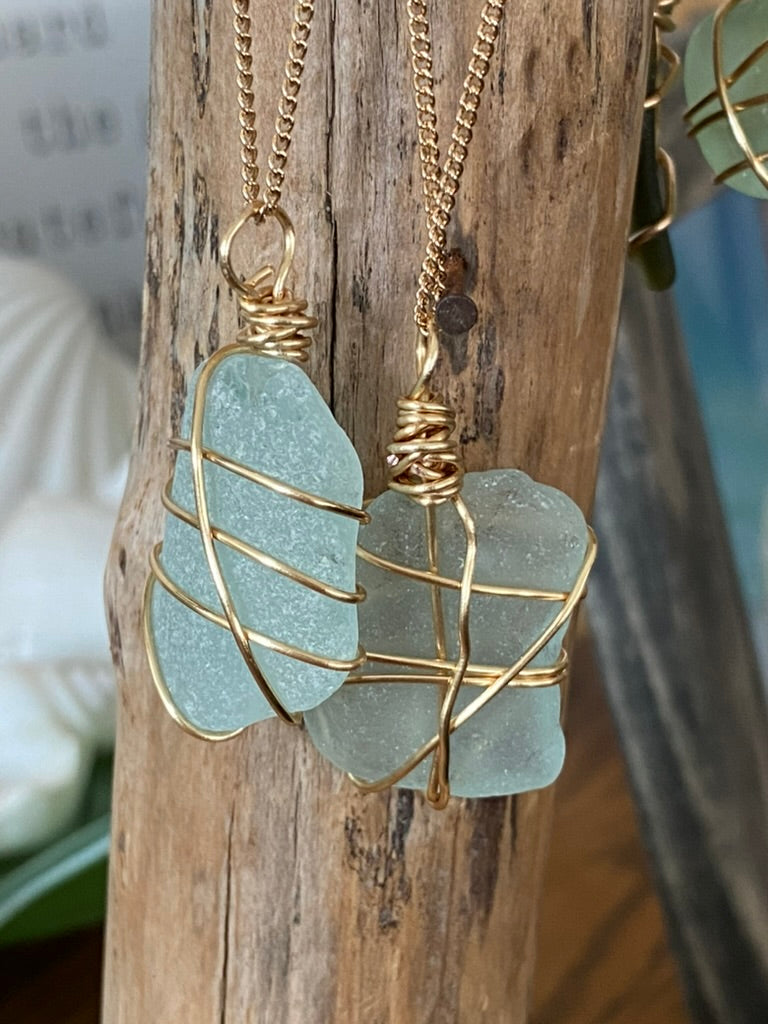 Beginner Wire-Wrapped Sea Glass Necklace Workshop | November 14
