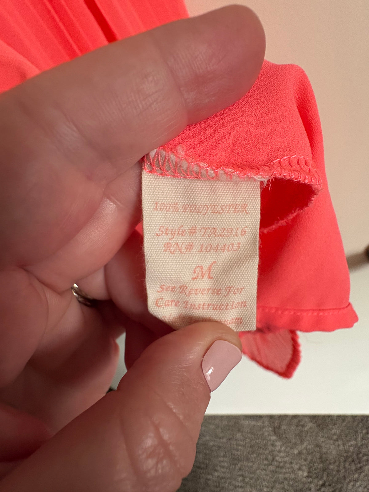 E&M Coral Pink Pleated Back High Low Tank Blouse Size M