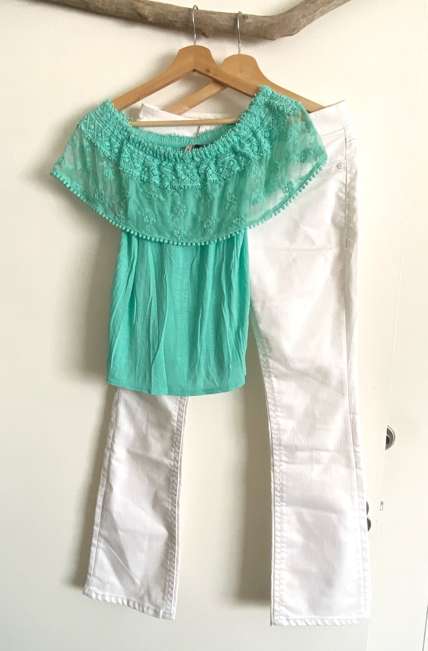 Shop preloved beachy boho clothing from Sea Glass & Sunsets. Gently worn or new with tags—free-spirited style, straight from my personal coastal closet.