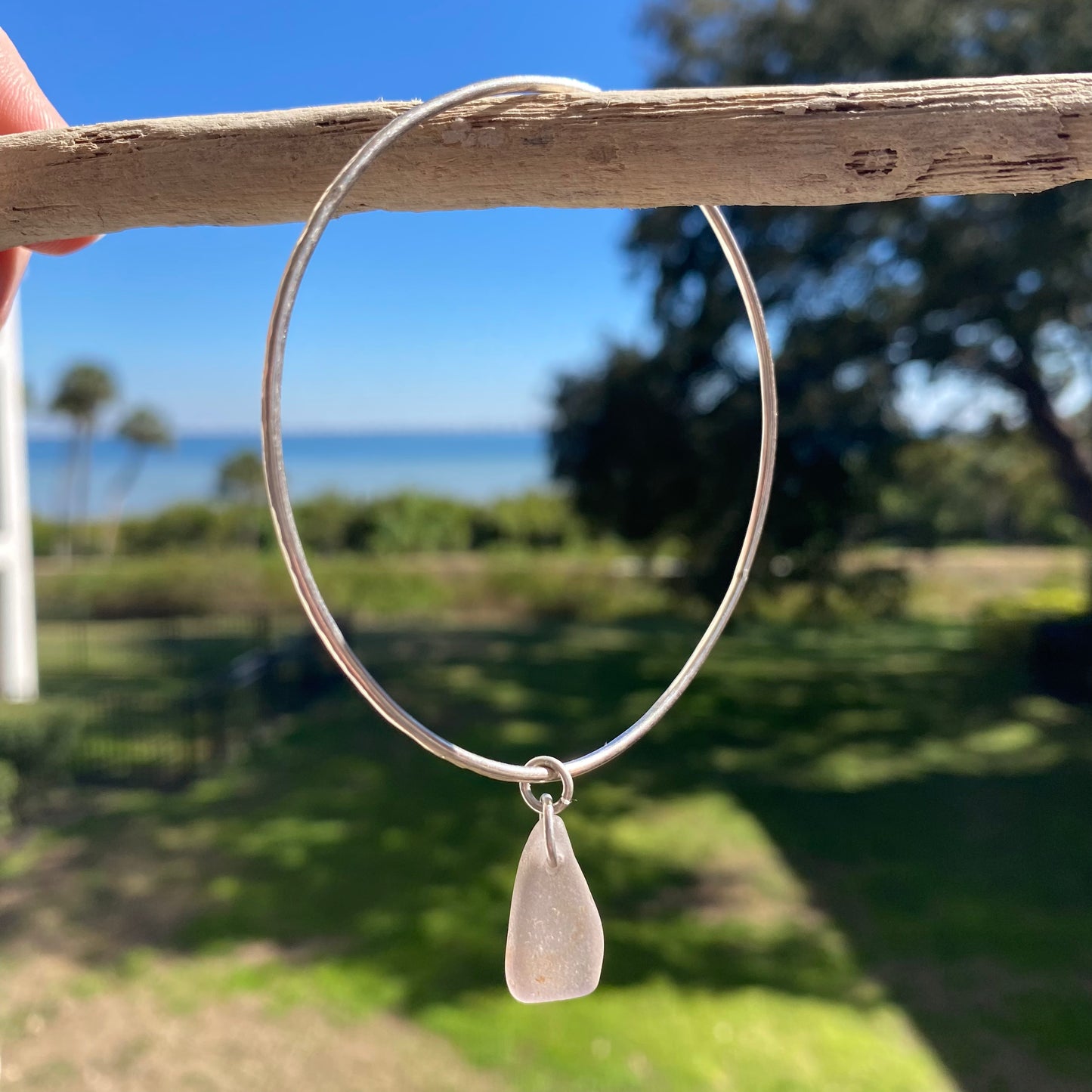 Sterling Silver Sea Glass Bangle Bracelet – Light Purple/Pink