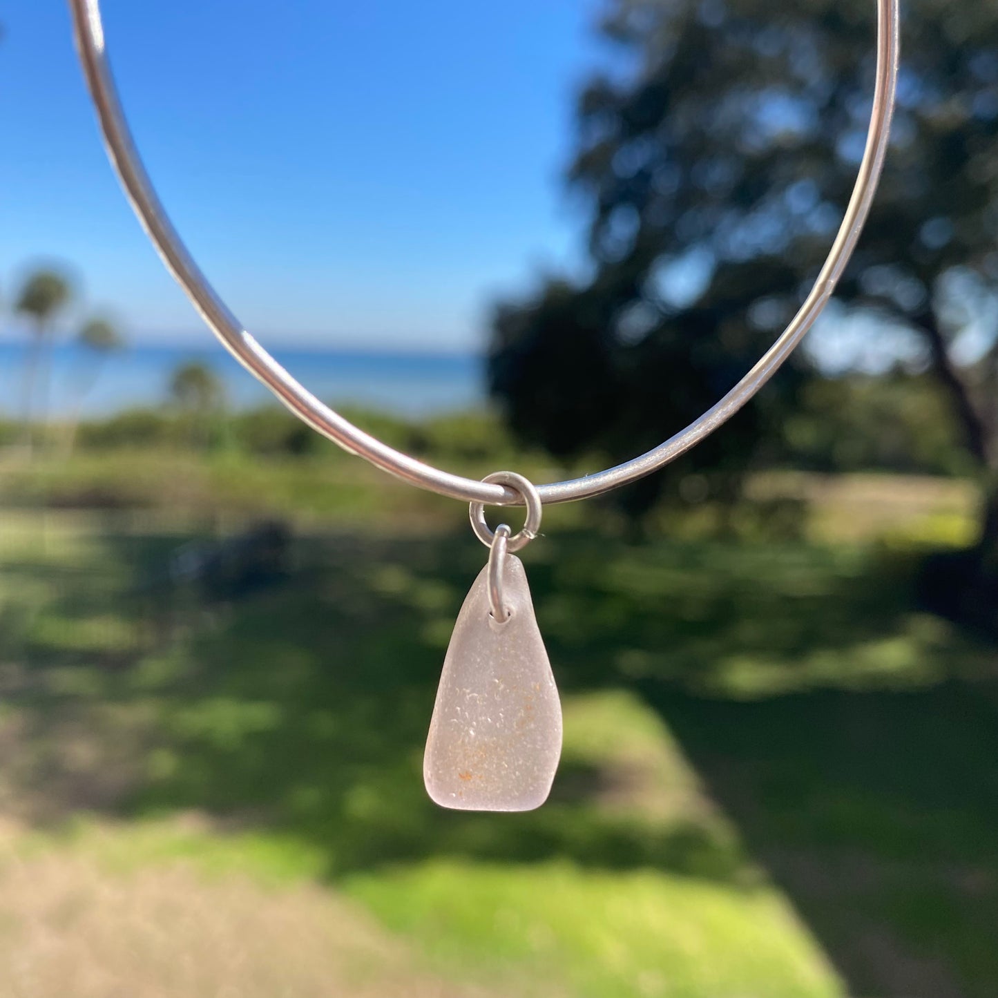 Sterling Silver Sea Glass Bangle Bracelet – Light Purple/Pink