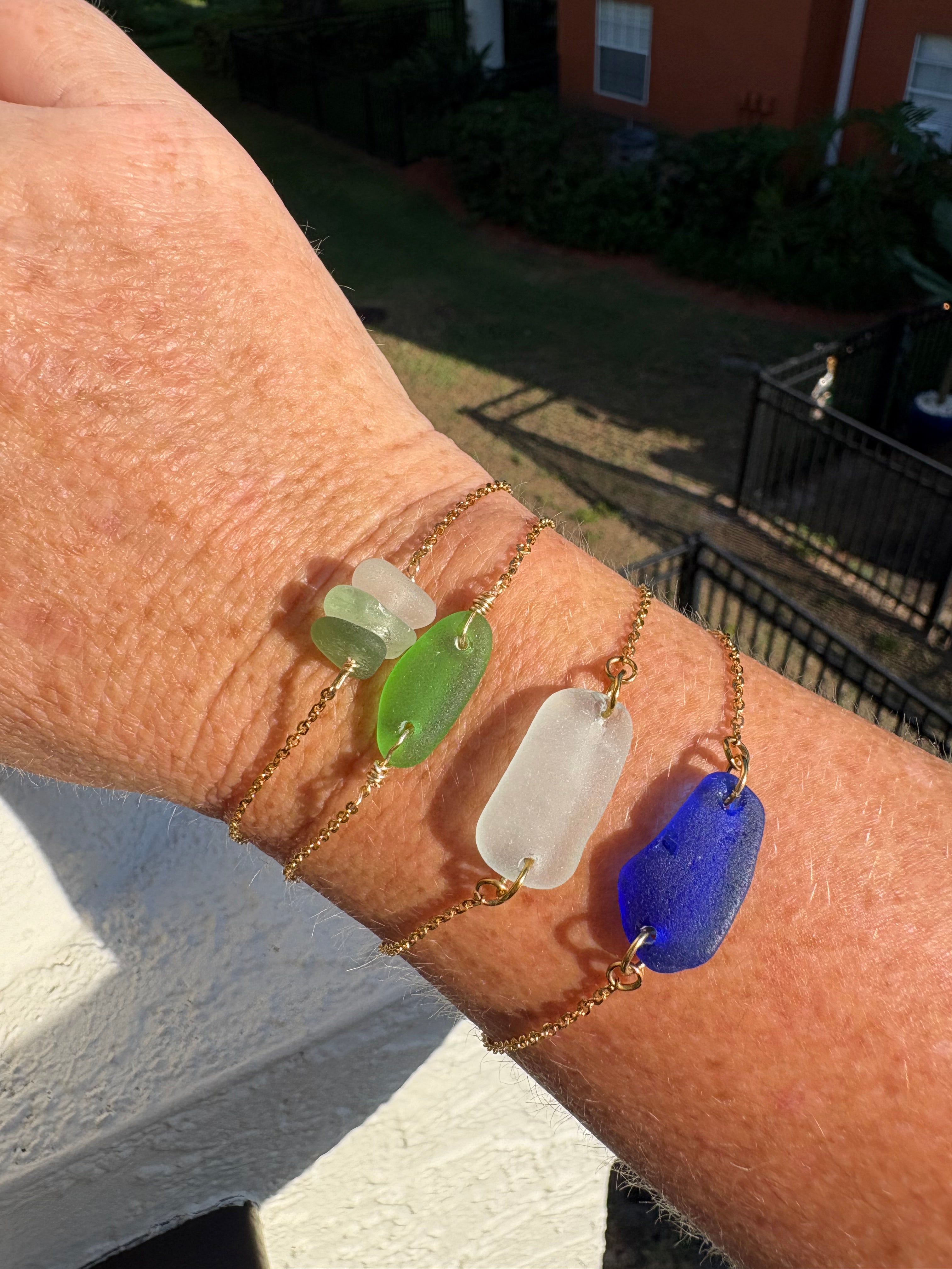 Kelly Green Sea Glass Bracelet | Gold Coastal Beach Jewelry – Sea