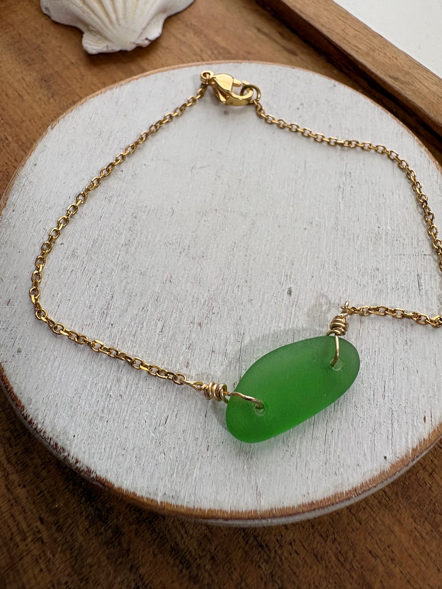 Kelly Green Sea Glass Bracelet | Genuine Beach Glass on 18K Gold Plated Stainless Steel Adjustable Chain