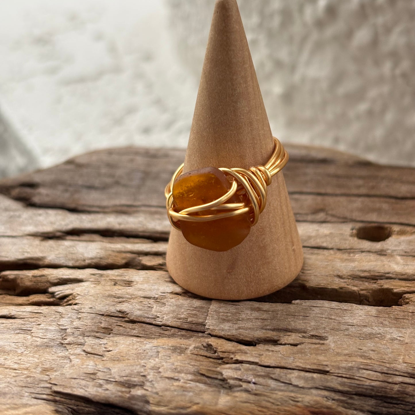 Brown Sea Glass Sculpted Wire Ring – Gold Plated (Size 8)