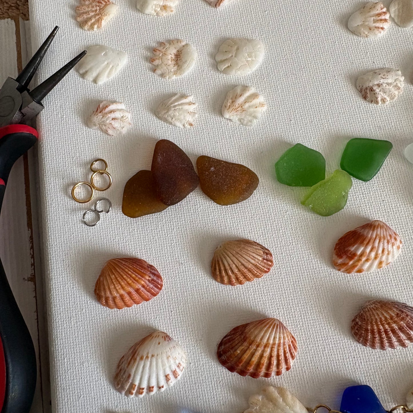 Make Your Own Beach Babe Bracelet DIY Kit
