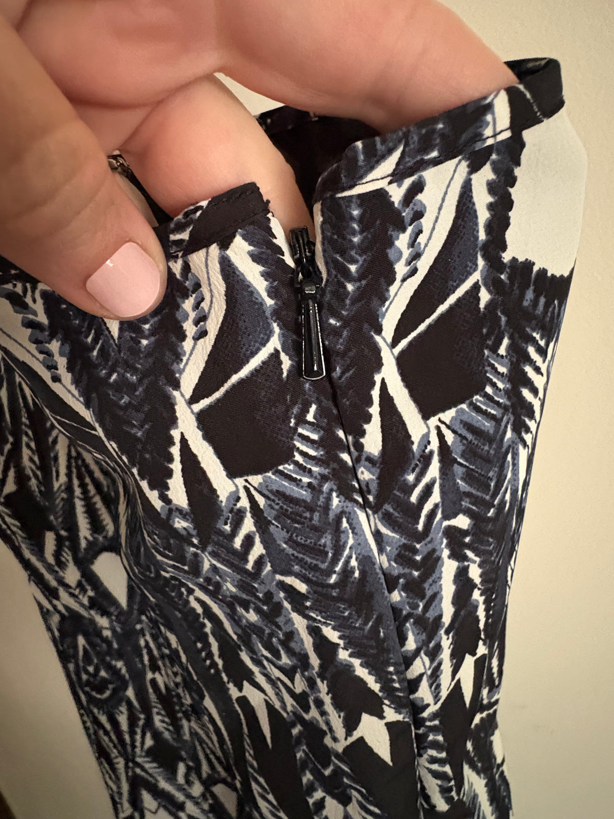 American Eagle Geometric Strappy Caged Back Dress Size 6