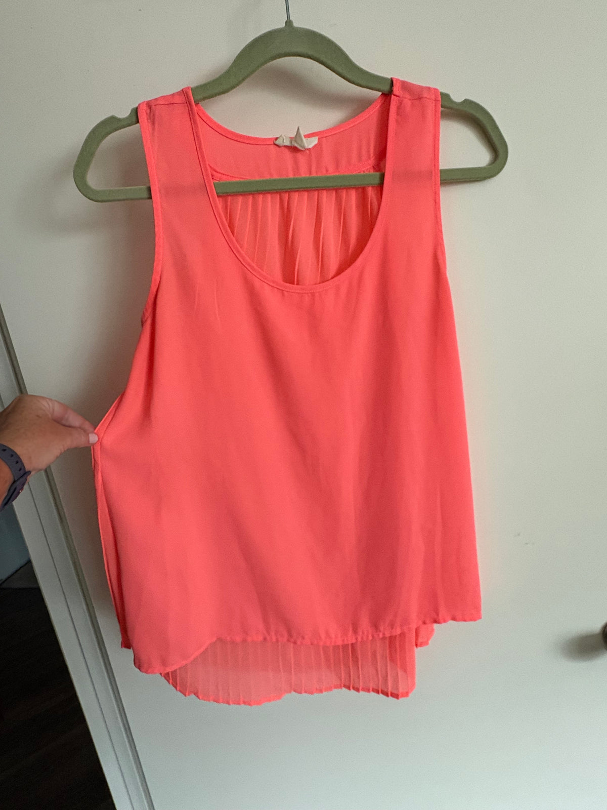 E&M Coral Pink Pleated Back High Low Tank Blouse Size M
